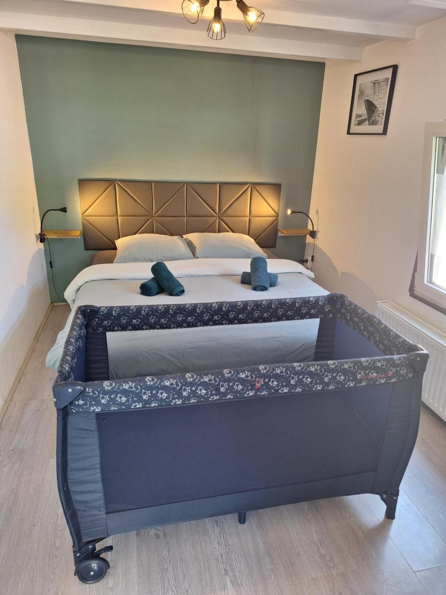 Stelle Maris, Nice Place In Heinkenszand, 2 Bedrooms, Outdoor Swimming Pool, Wifi Smart Tv And Privacy エクステリア 写真